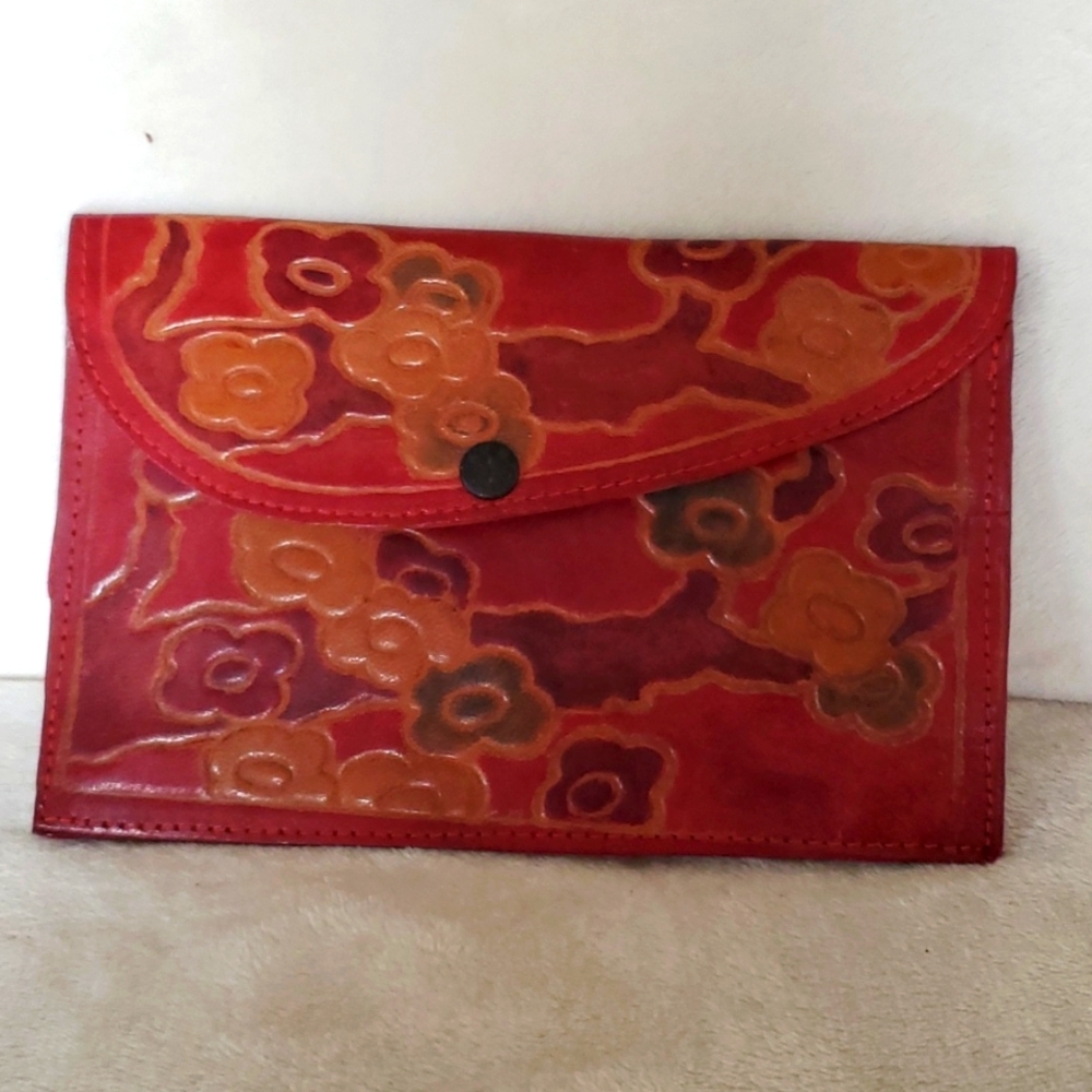 Leather wristlet